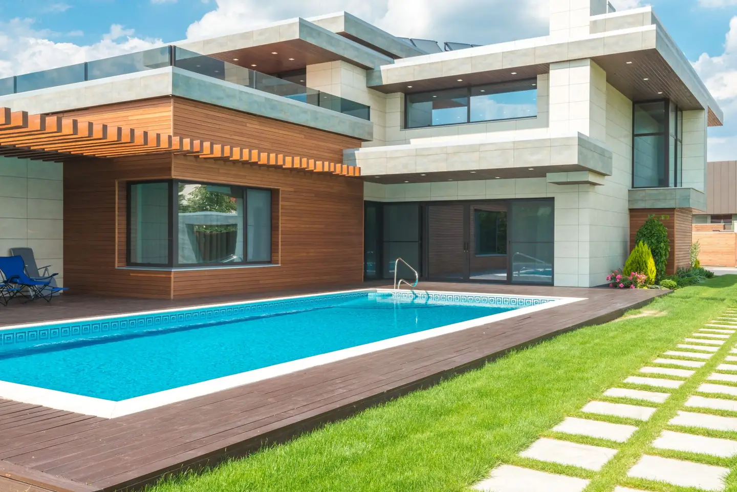 Swimming pool builders serving Snowy Monaro Regional, NSW